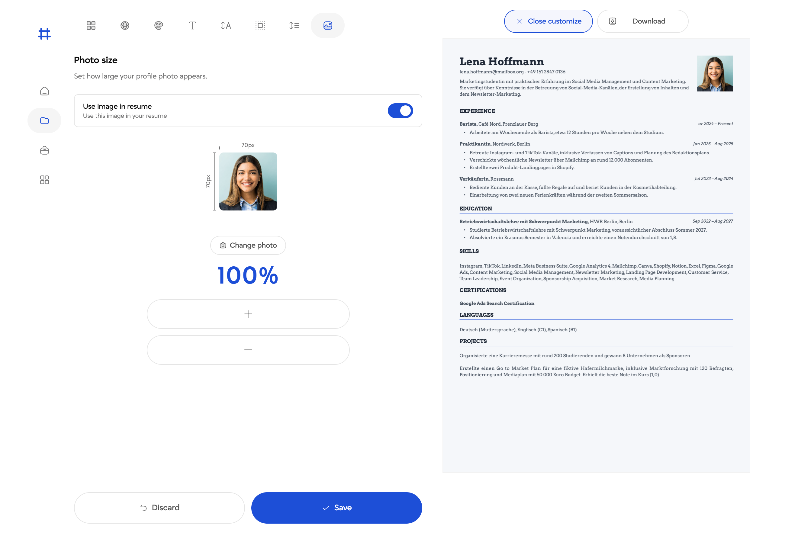 Photo size control for a CV, with a toggle to use the image in the resume and the photo shown in the live preview.