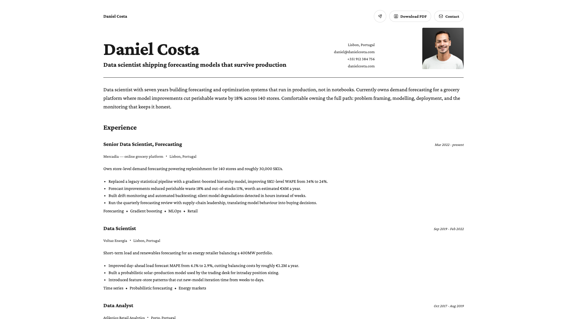 Daniel Costa — online resume