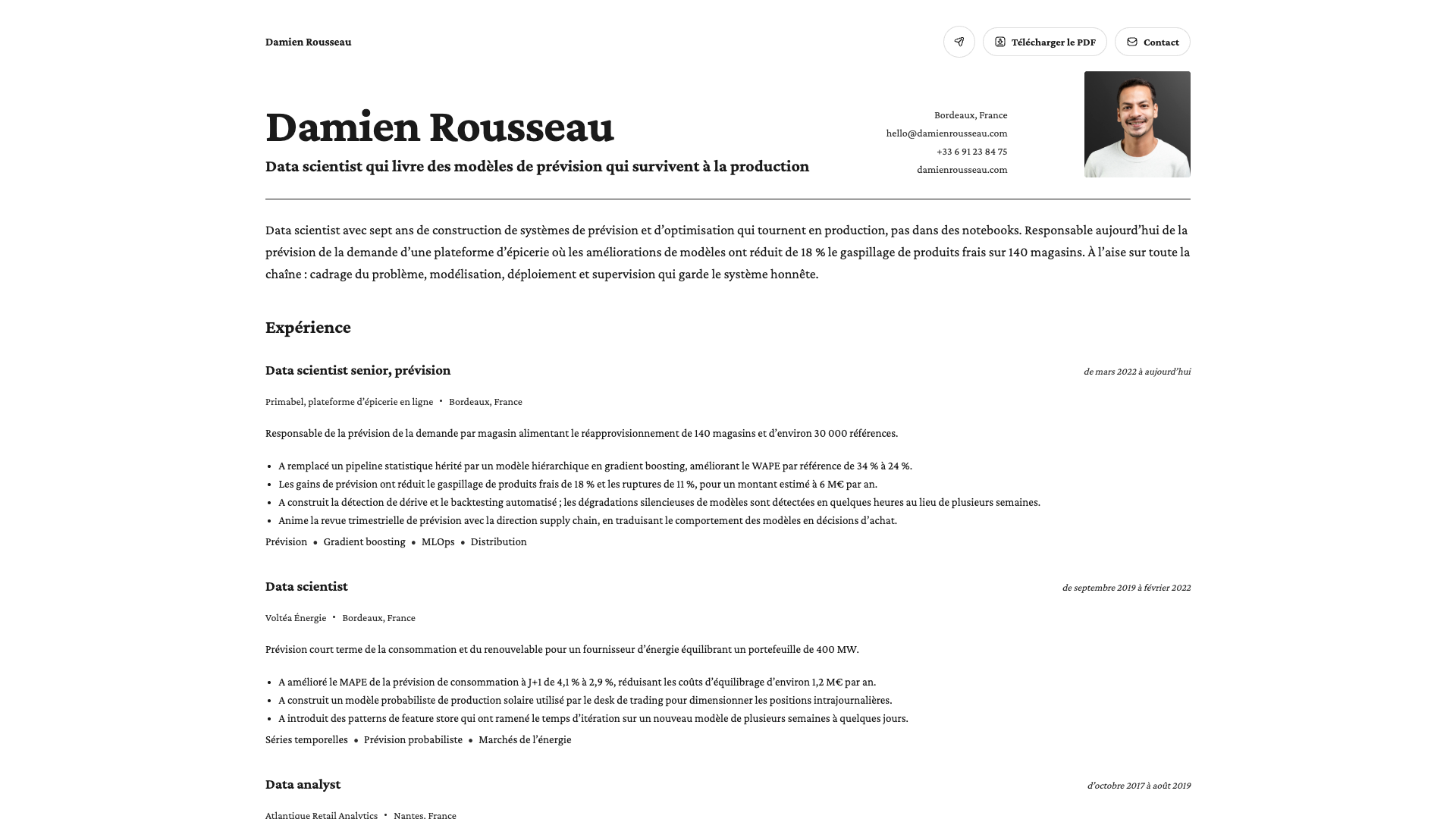 Daniel Costa — online resume